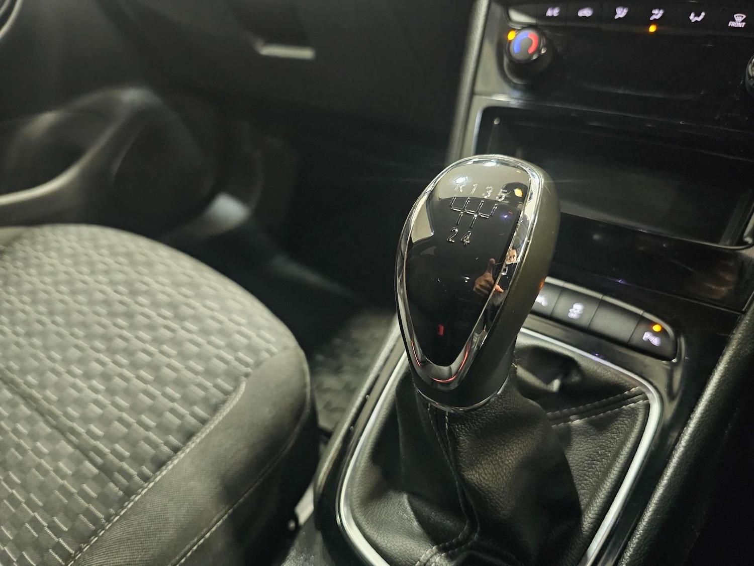 Used Vauxhall Astra 2018 for sale - 76972443: Photo 75