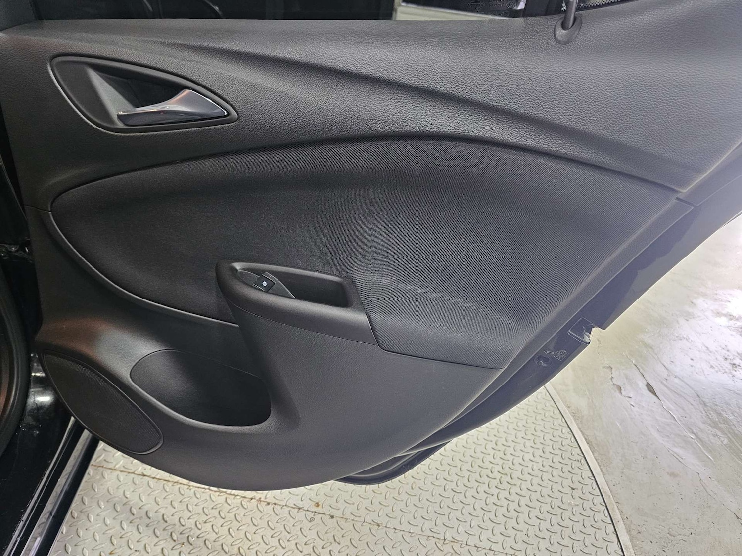 Used Vauxhall Astra 2018 for sale - 76972443: Photo 78