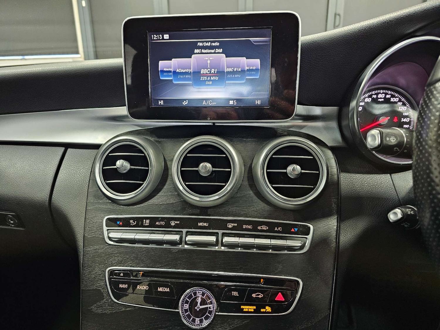 Used Mercedes-Benz C Class 2017 for sale - 77296443: Photo 19