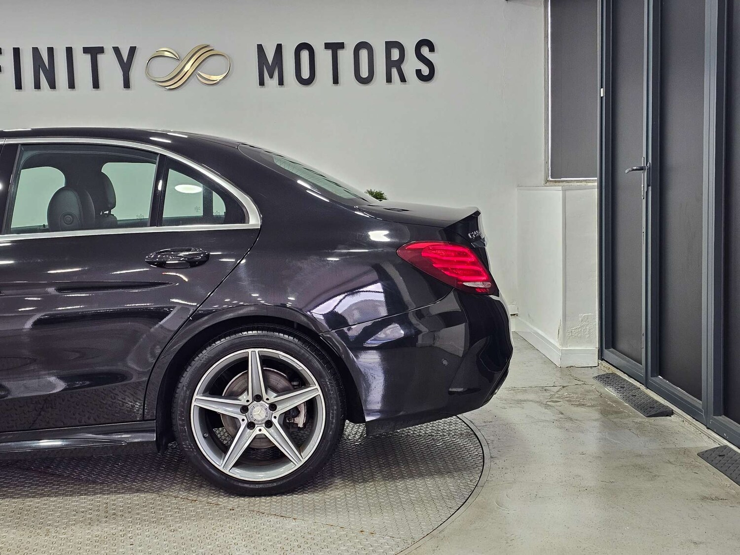 Used Mercedes-Benz C Class 2017 for sale - 77296443: Photo 75