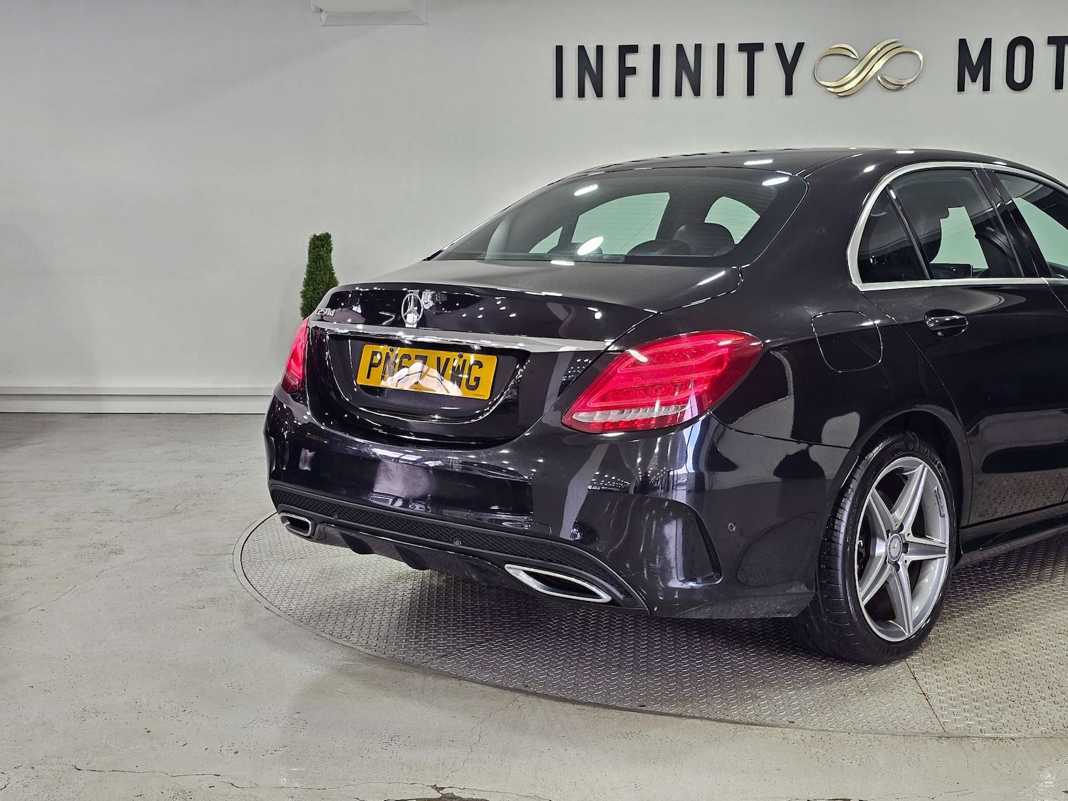 Used Mercedes-Benz C Class 2017 for sale - 77296443: Photo 88