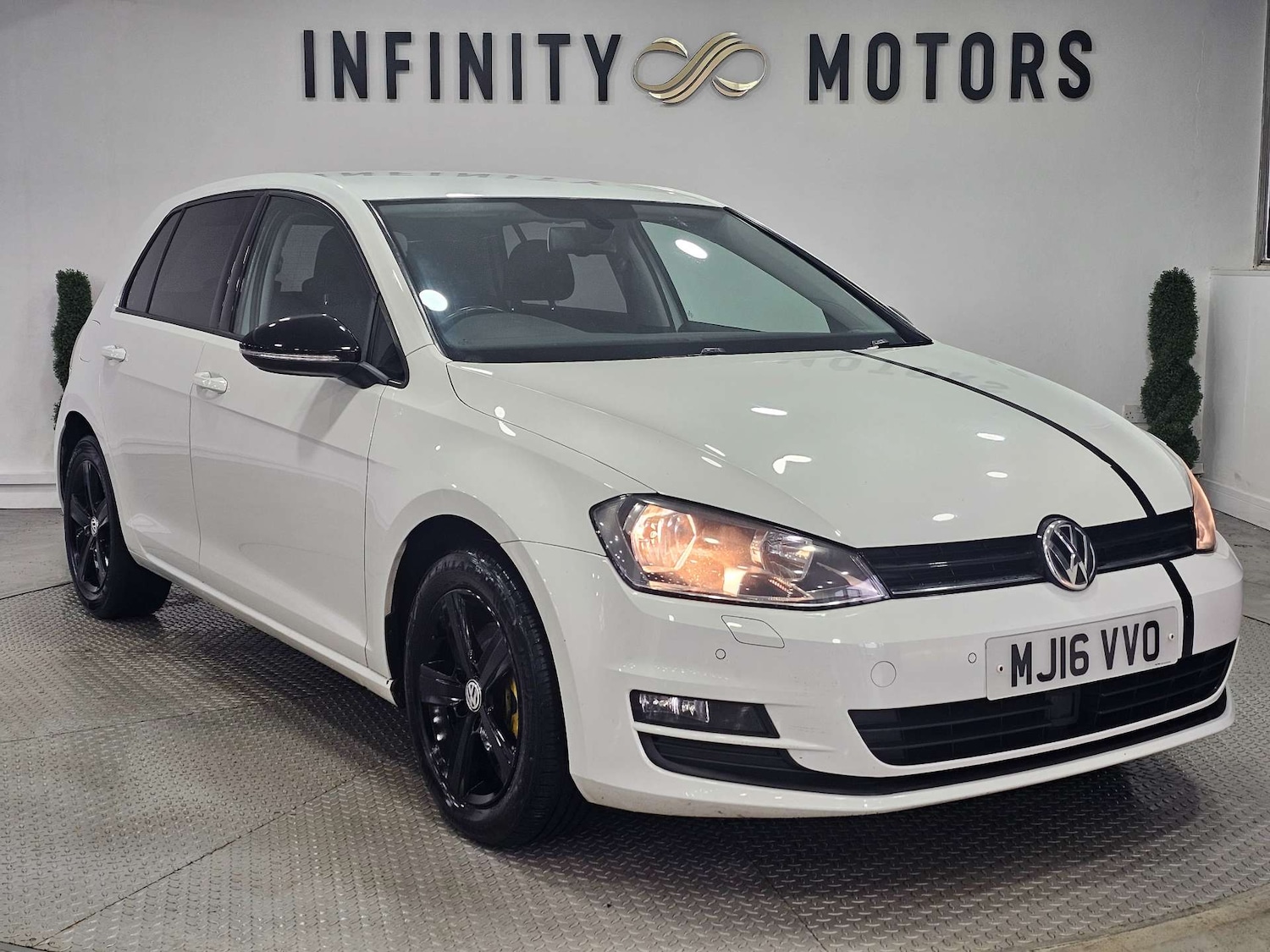 Used Volkswagen Golf 2016 for sale - 76972377: Photo 1