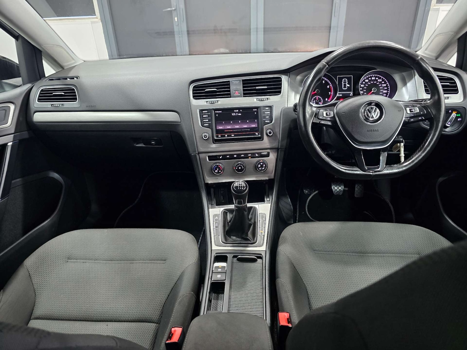 Used Volkswagen Golf 2016 for sale - 76972377: Photo 10