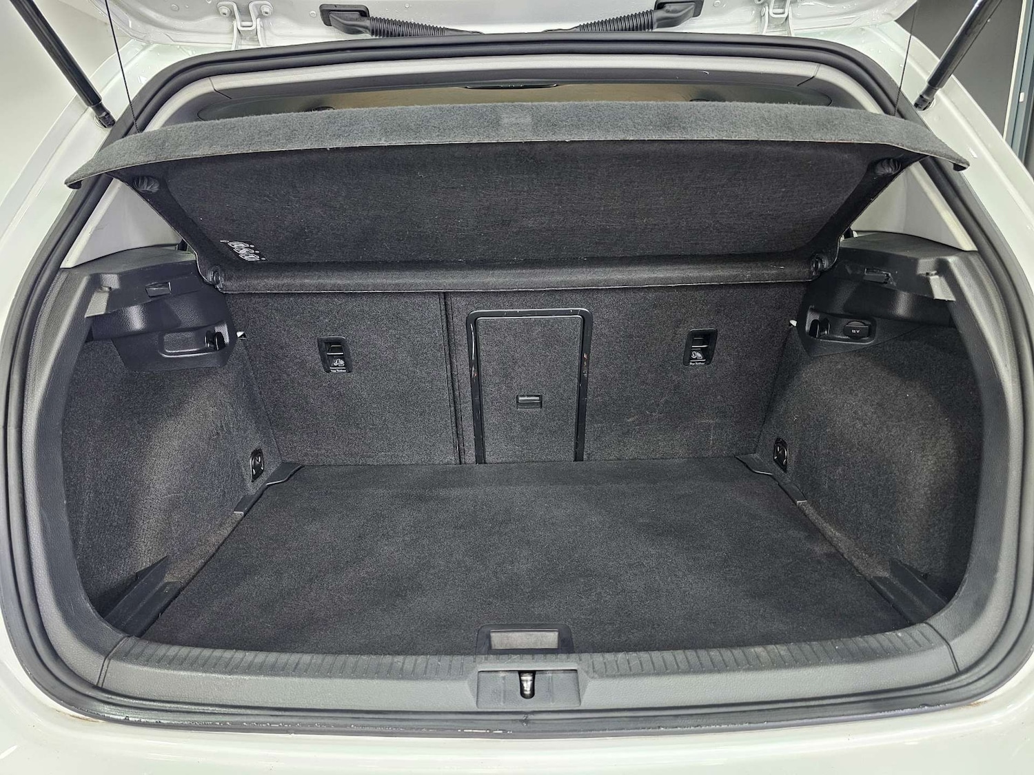 Used Volkswagen Golf 2016 for sale - 76972377: Photo 15