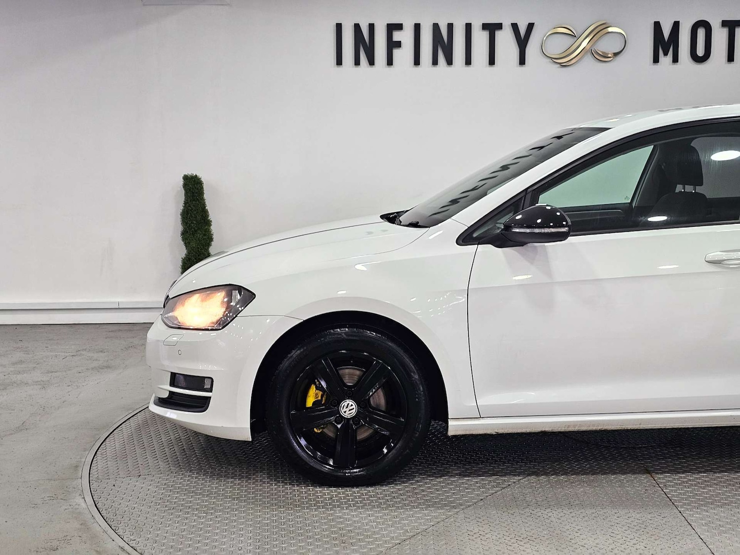 Used Volkswagen Golf 2016 for sale - 76972377: Photo 22