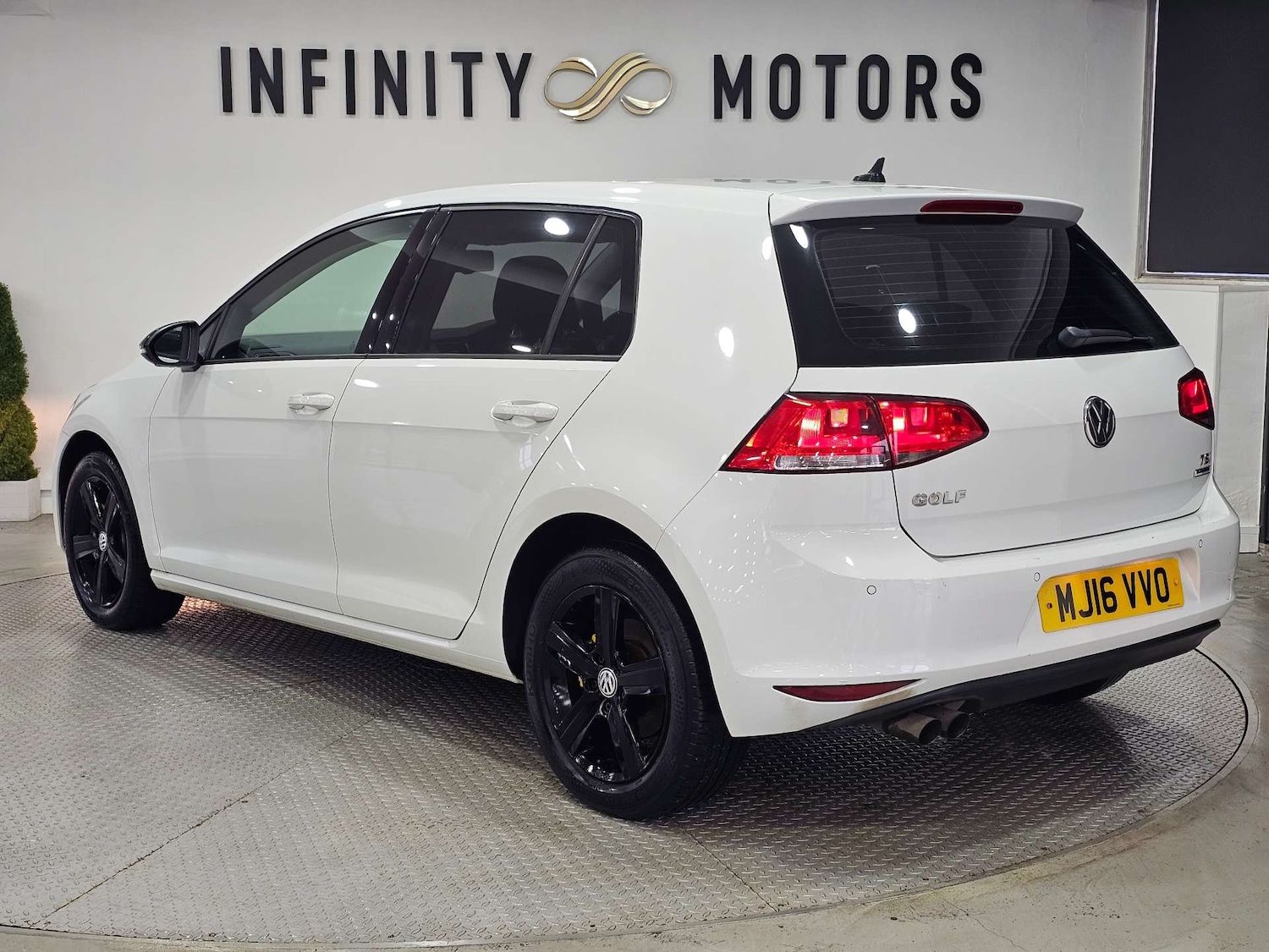 Used Volkswagen Golf 2016 for sale - 76972377: Photo 27