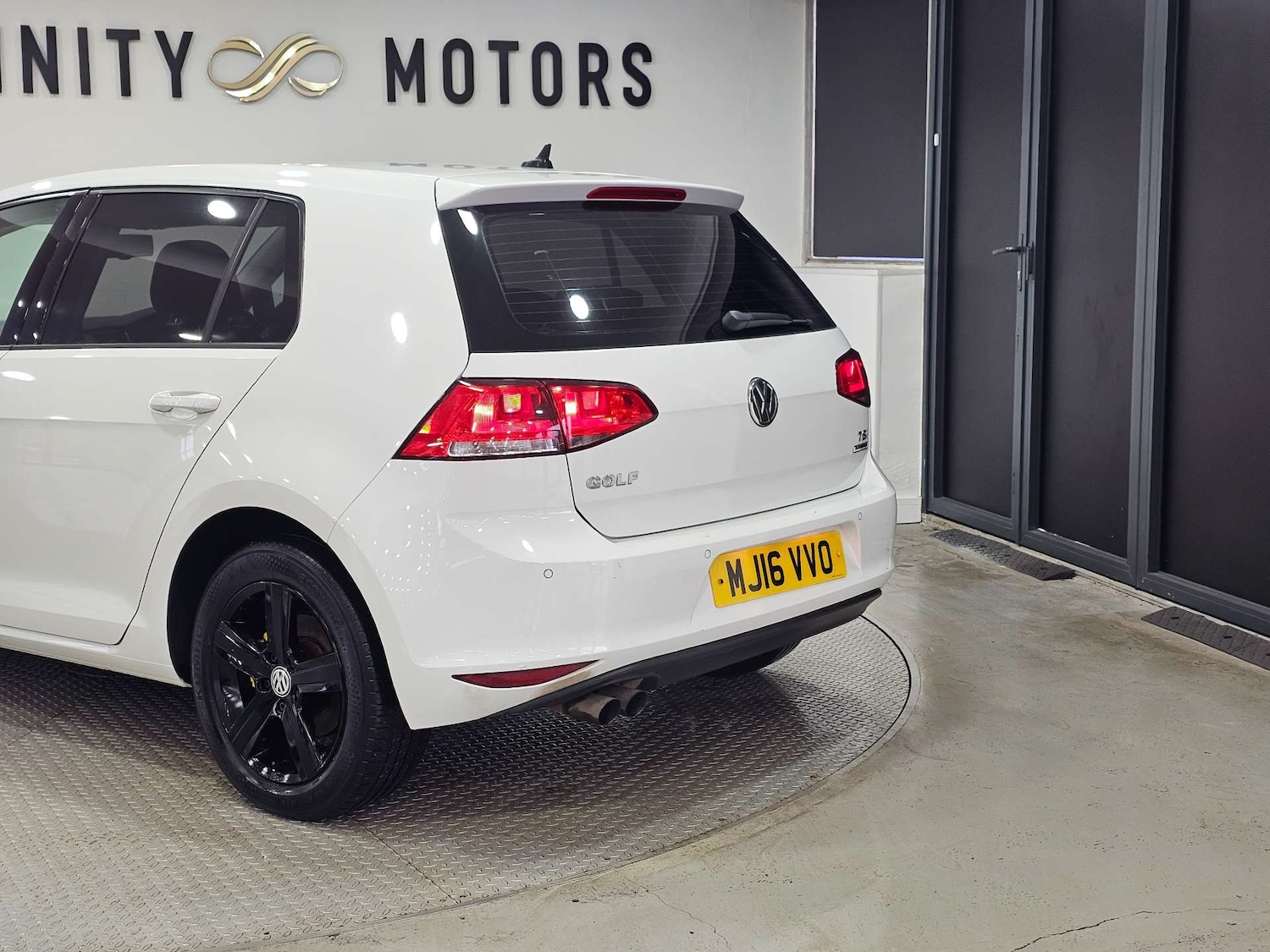 Used Volkswagen Golf 2016 for sale - 76972377: Photo 28