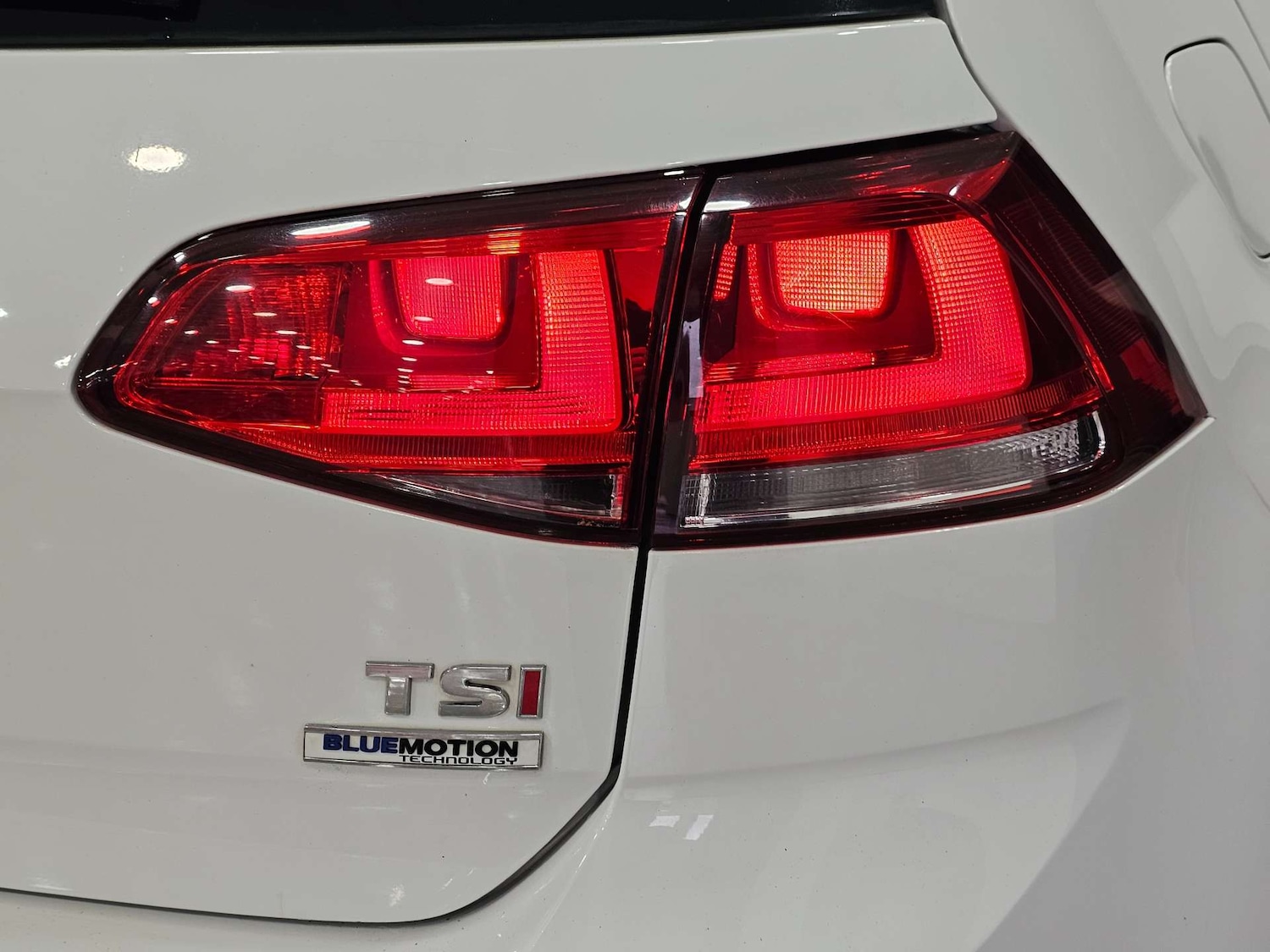 Used Volkswagen Golf 2016 for sale - 76972377: Photo 32