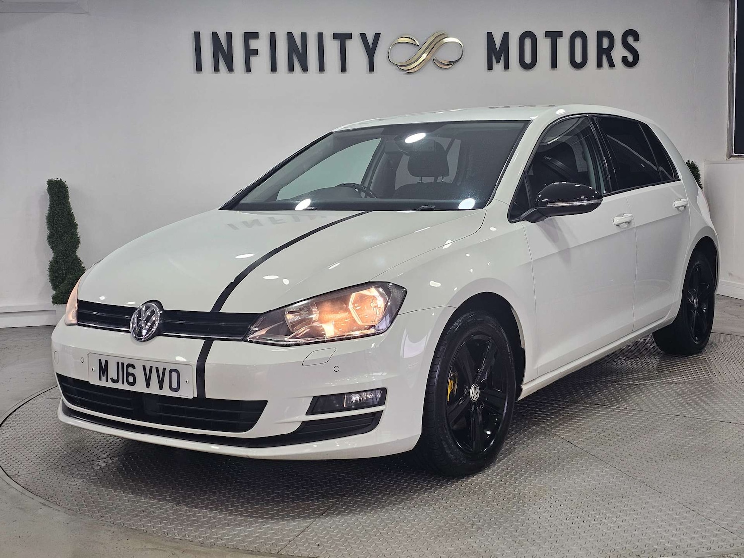 Used Volkswagen Golf 2016 for sale - 76972377: Photo 4