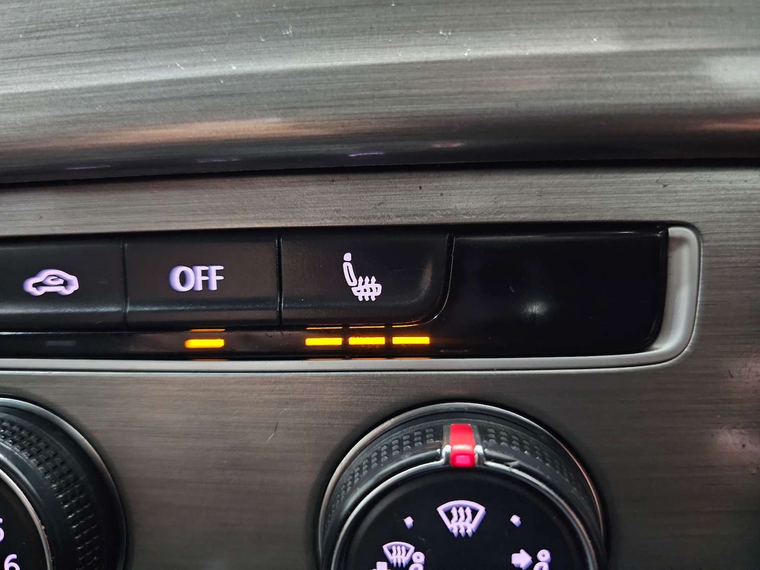 Used Volkswagen Golf 2016 for sale - 76972377: Photo 5