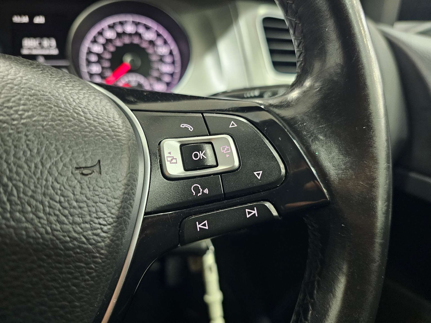 Used Volkswagen Golf 2016 for sale - 76972377: Photo 58