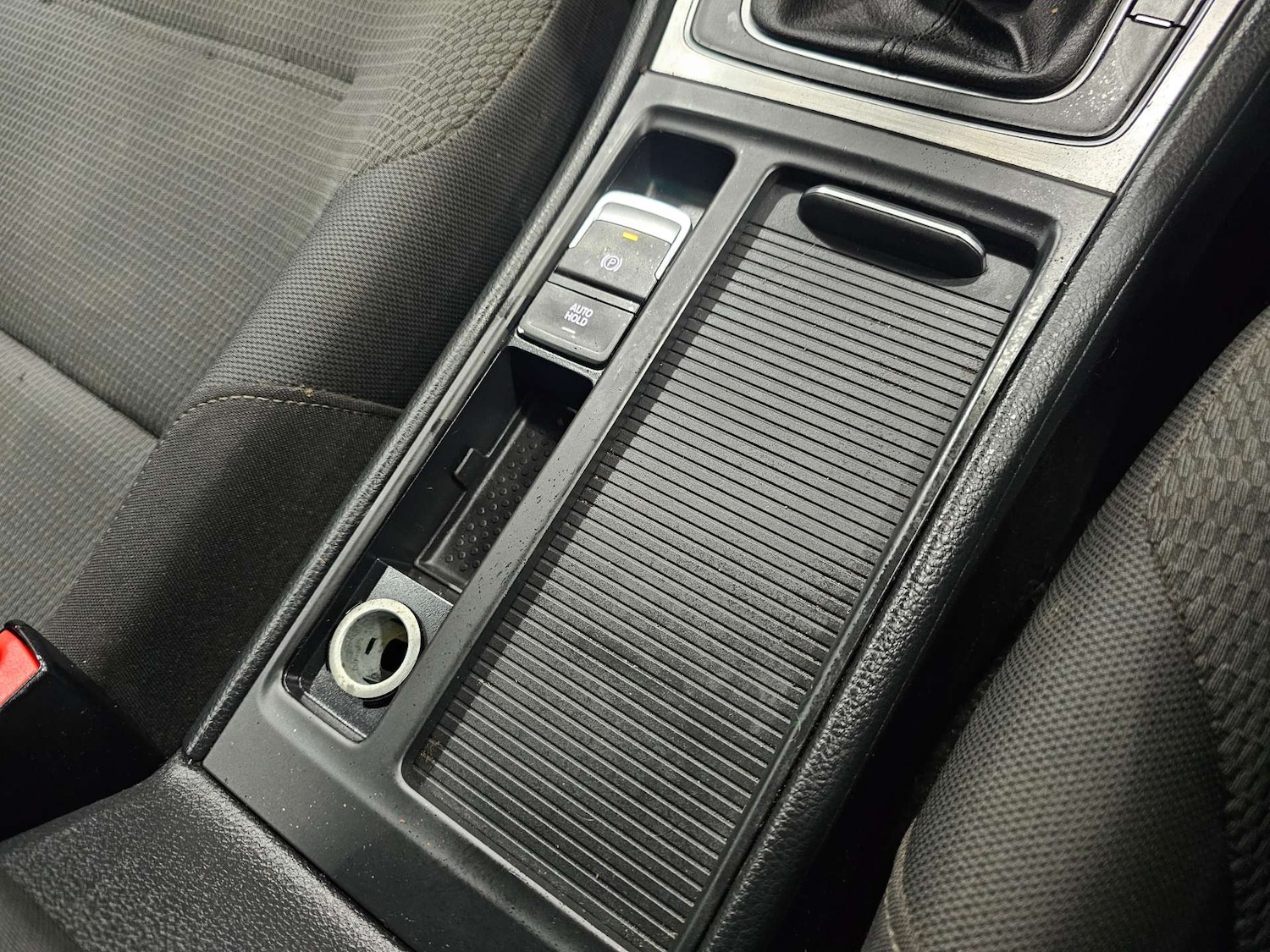 Used Volkswagen Golf 2016 for sale - 76972377: Photo 64