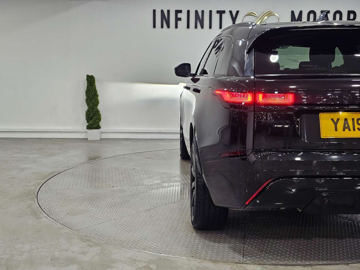 Used Land Rover Range Rover Velar 2019 for sale - 76972375: Photo 23