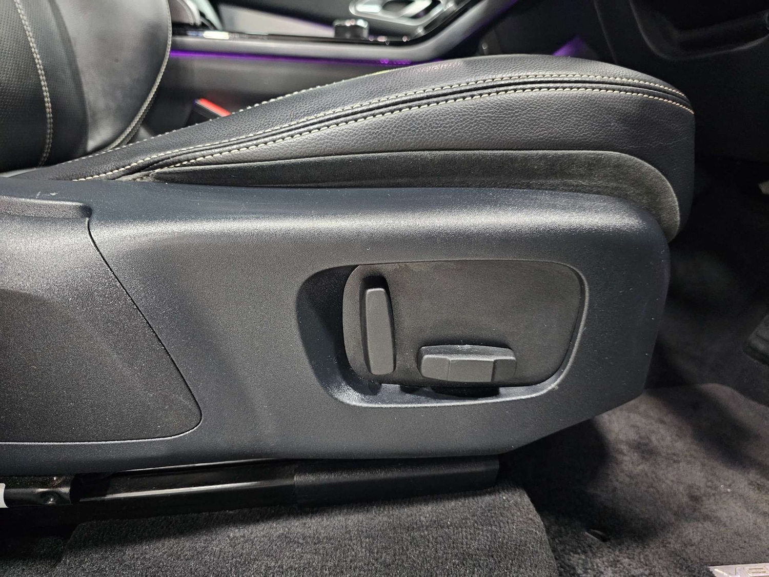 Used Land Rover Range Rover Velar 2019 for sale - 76972375: Photo 42