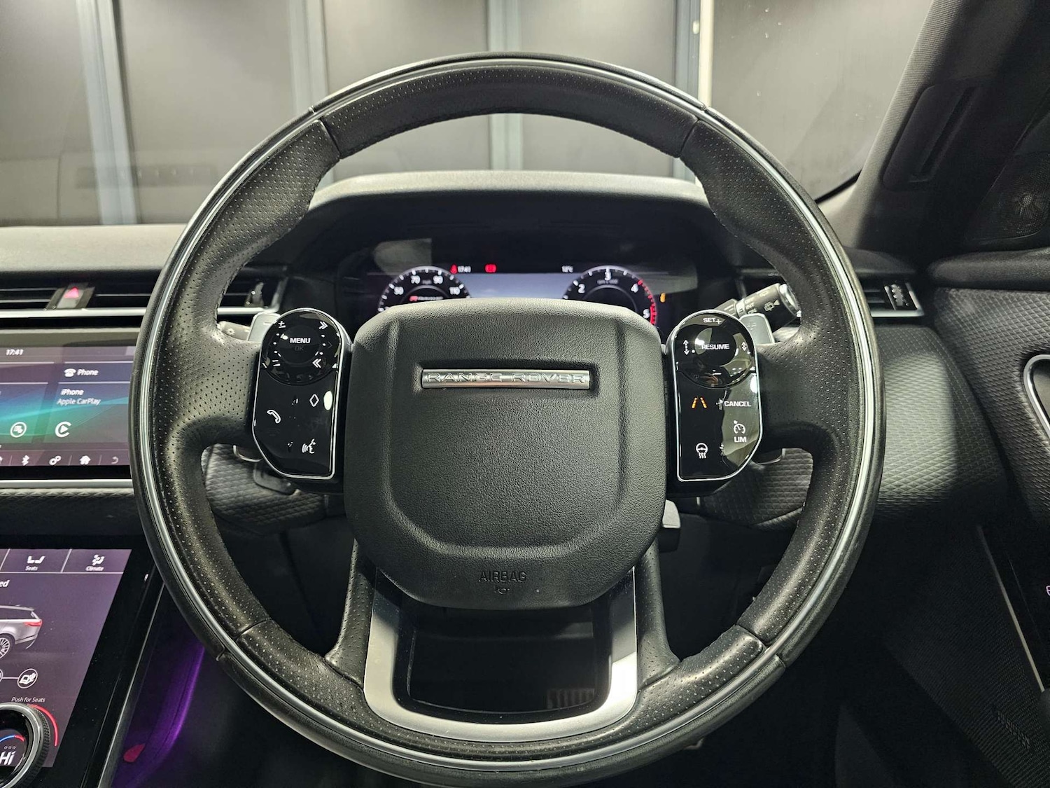 Used Land Rover Range Rover Velar 2019 for sale - 76972375: Photo 46