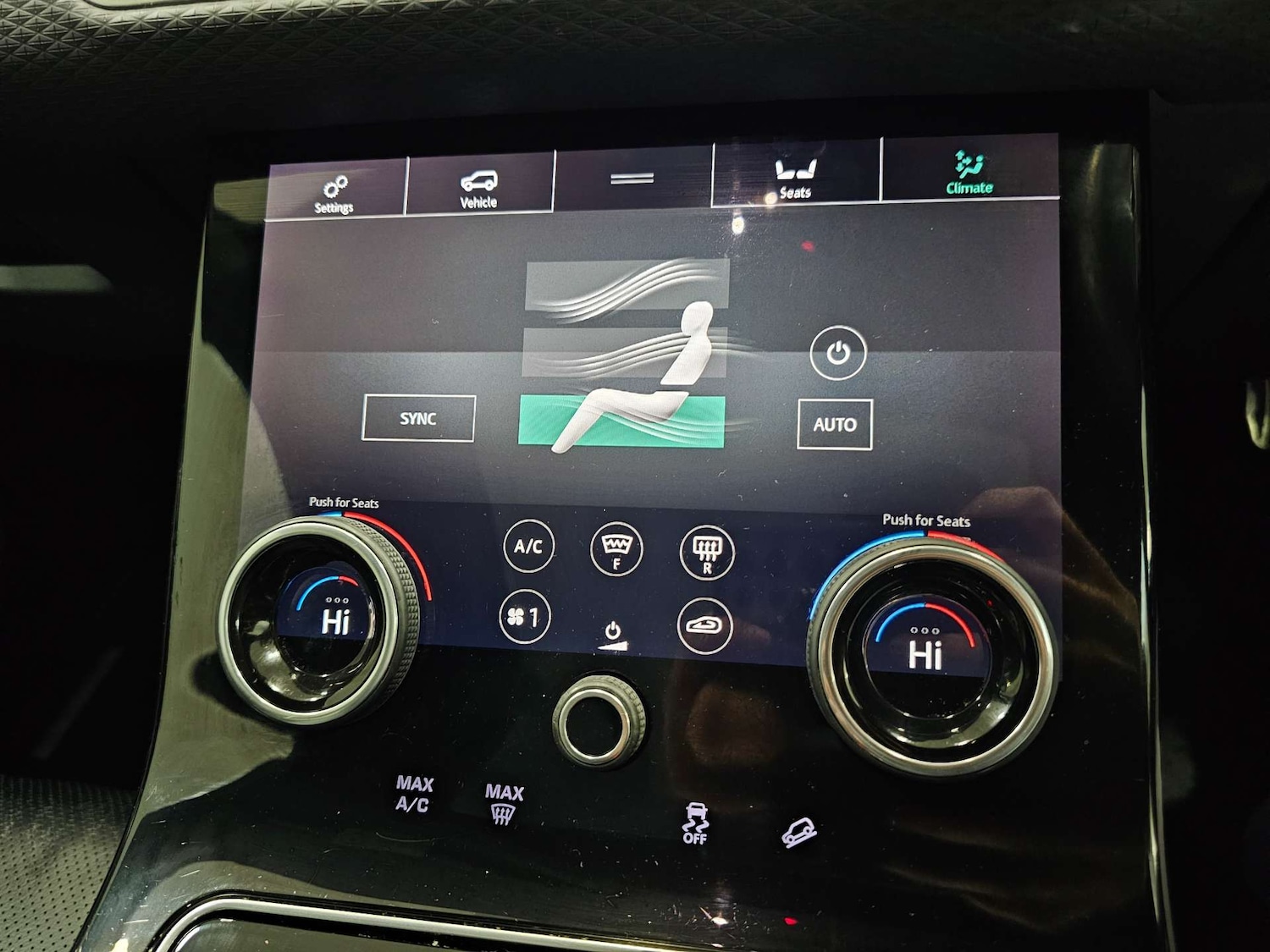 Used Land Rover Range Rover Velar 2019 for sale - 76972375: Photo 54