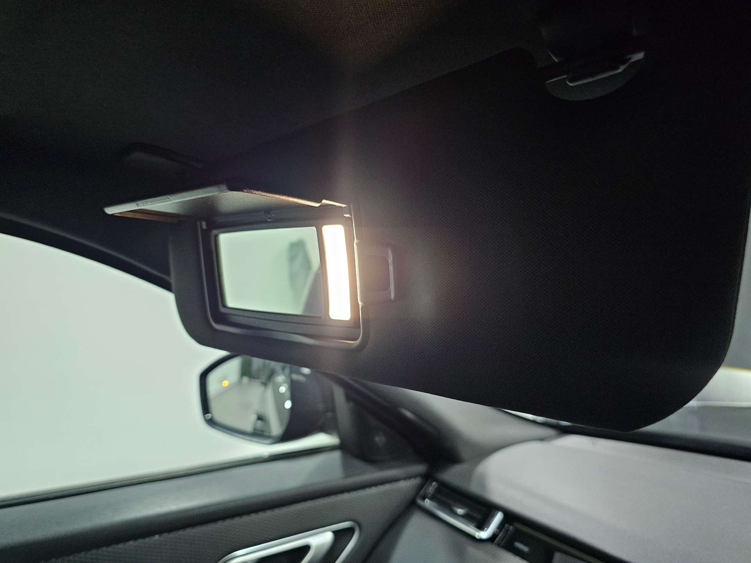 Used Land Rover Range Rover Velar 2019 for sale - 76972375: Photo 58