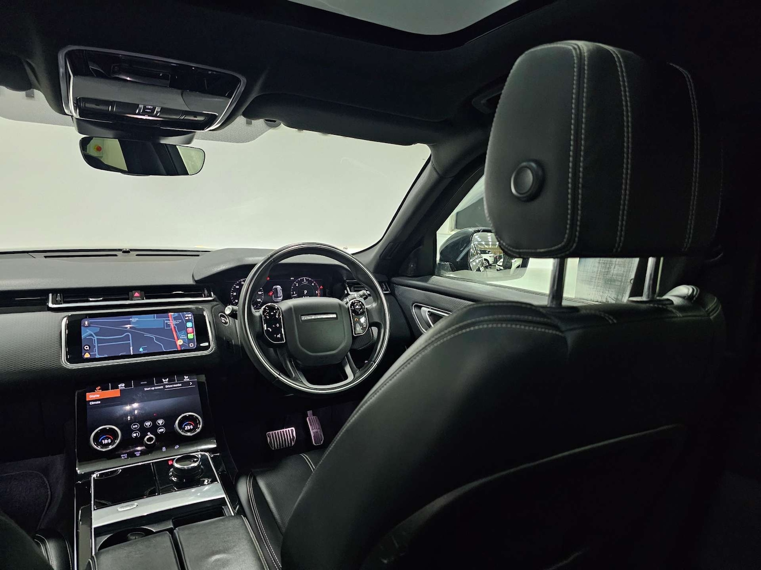 Used Land Rover Range Rover Velar 2019 for sale - 76972375: Photo 68