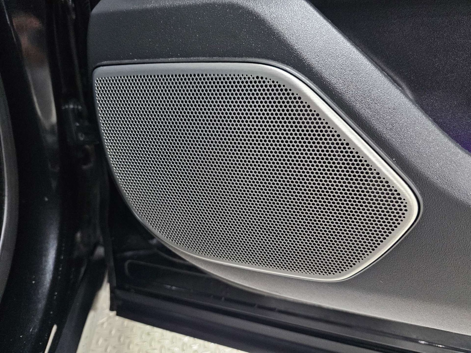 Used Land Rover Range Rover Velar 2019 for sale - 76972375: Photo 71