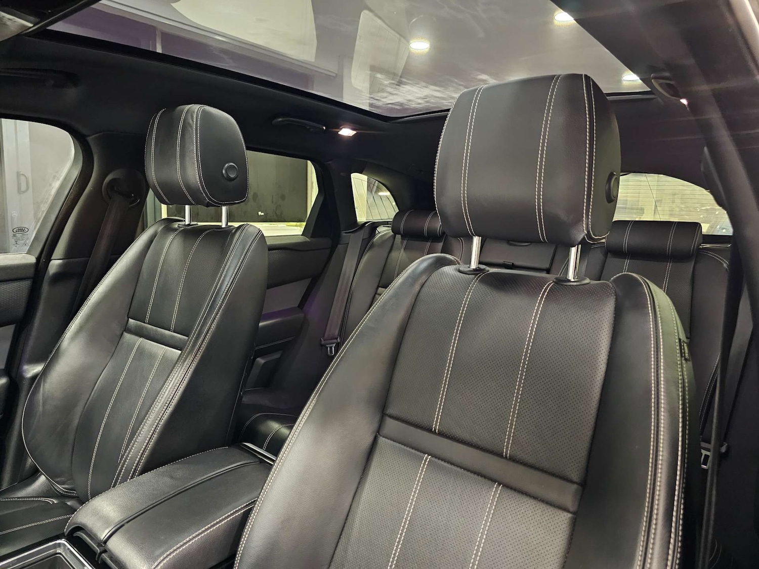 Used Land Rover Range Rover Velar 2019 for sale - 76972375: Photo 87