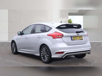 Used Ford Focus 2017 for sale - 79253541: Photo