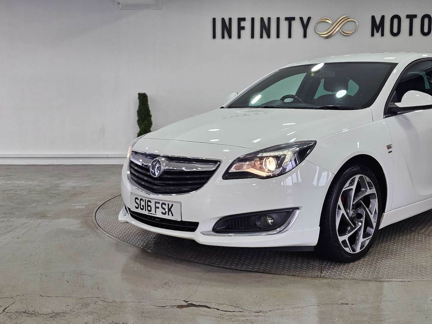 Used Vauxhall Insignia 2016 for sale - 77378408: Photo 19