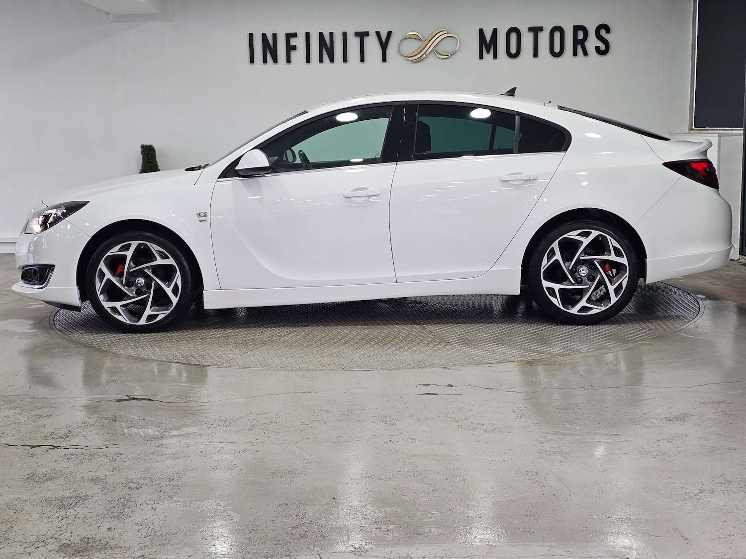 Used Vauxhall Insignia 2016 for sale - 77378408: Photo 20