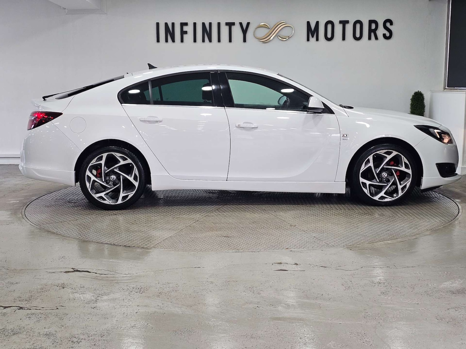 Used Vauxhall Insignia 2016 for sale - 77378408: Photo 35