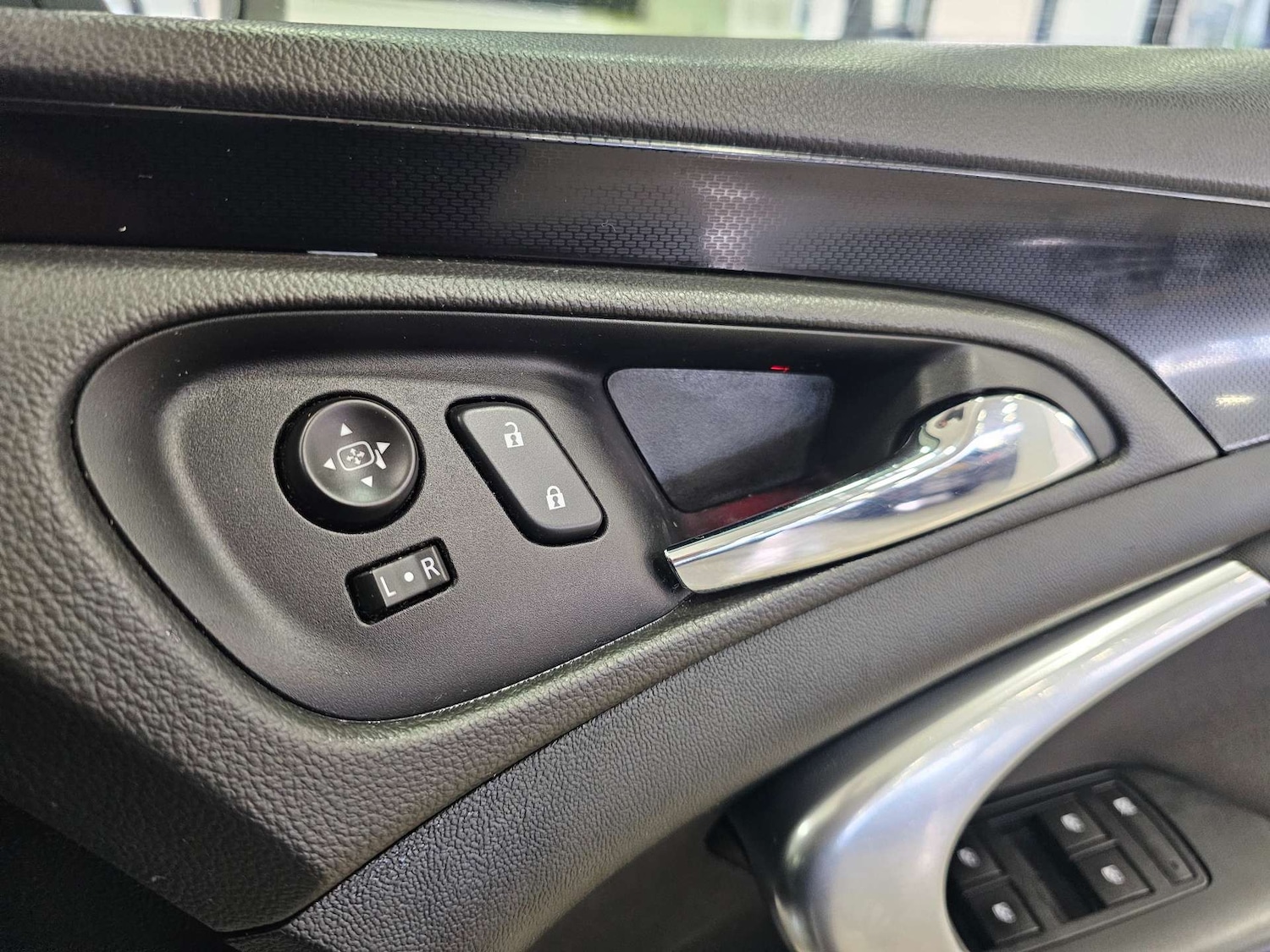 Used Vauxhall Insignia 2016 for sale - 77378408: Photo 55