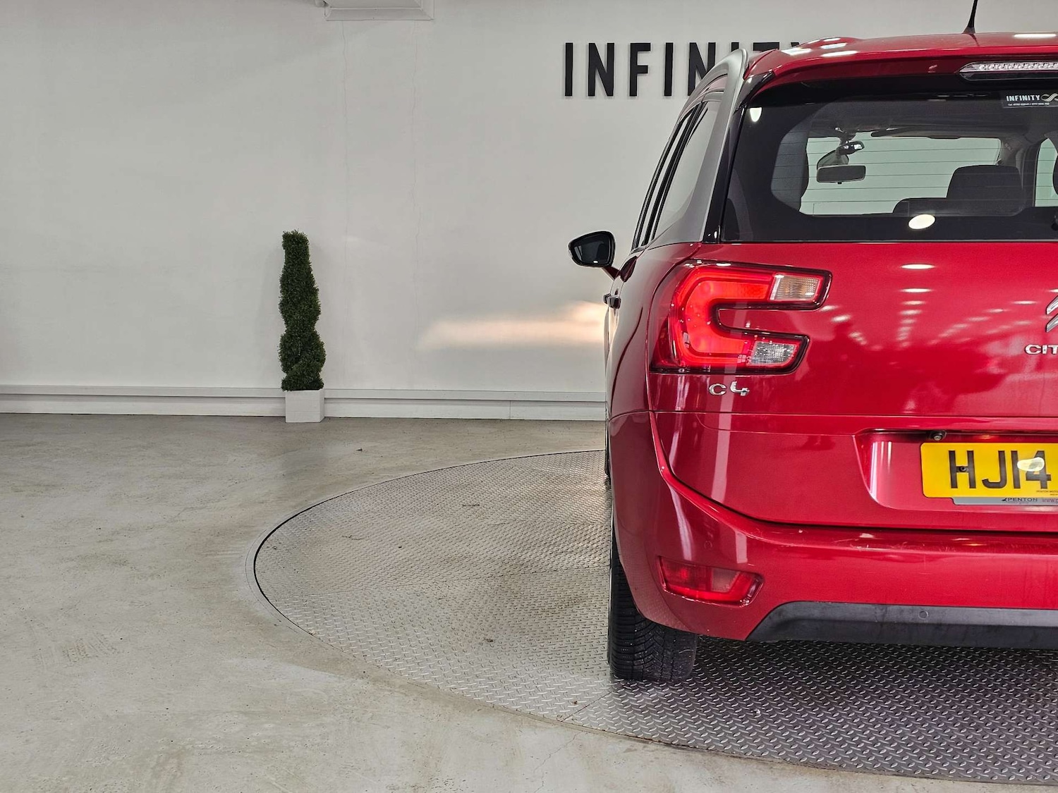 Used Citroen C4 Grand Picasso 2014 for sale - 77283219: Photo 31