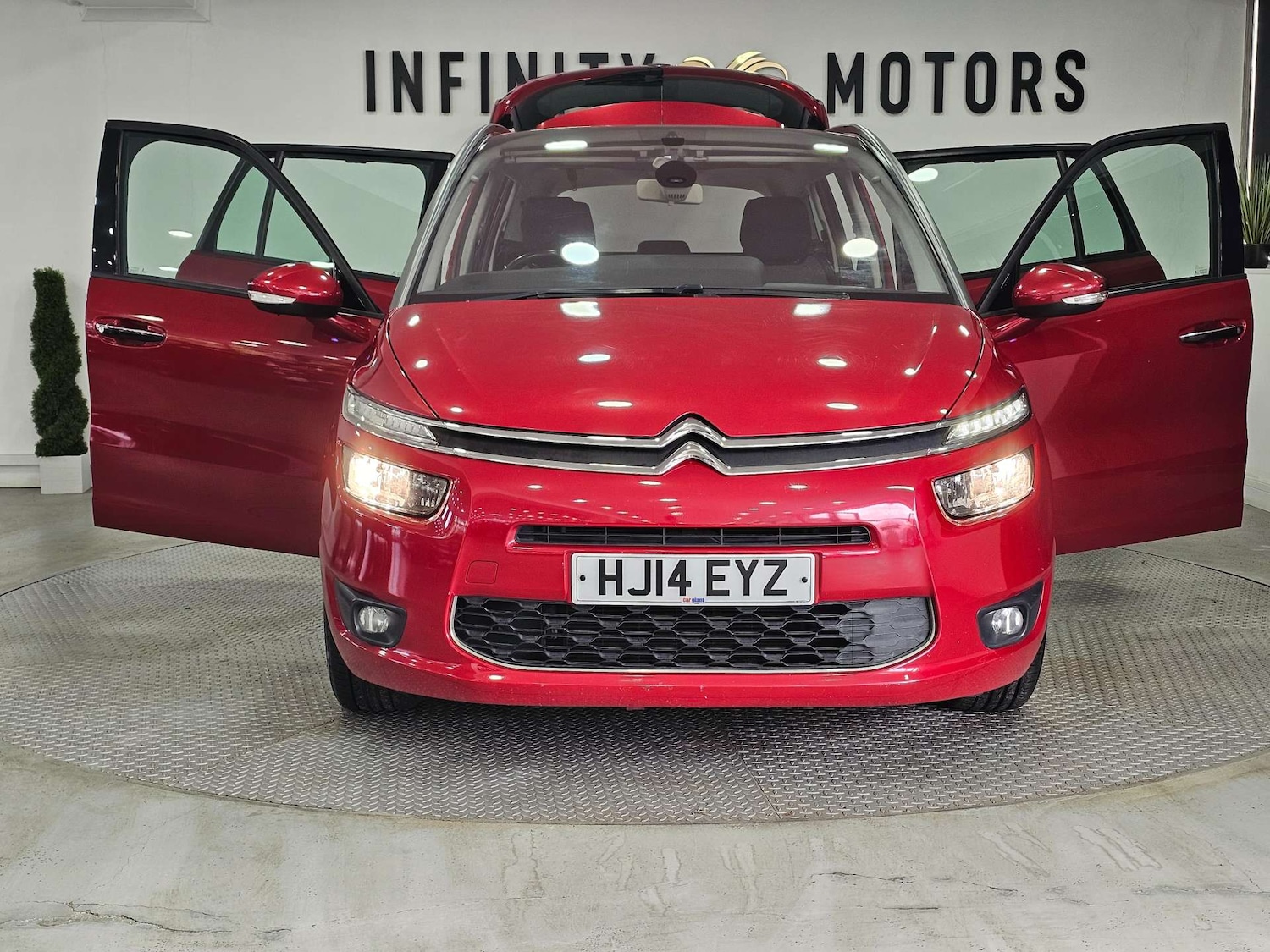 Used Citroen C4 Grand Picasso 2014 for sale - 77283219: Photo 43