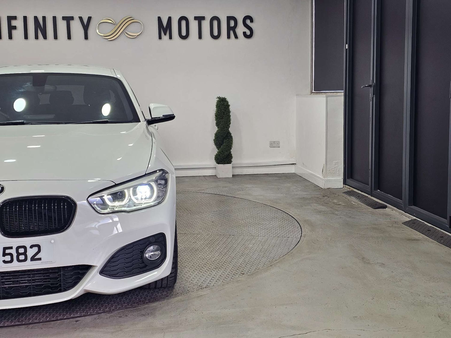 Used BMW 1 Series 2017 for sale - 77639602: Photo 11