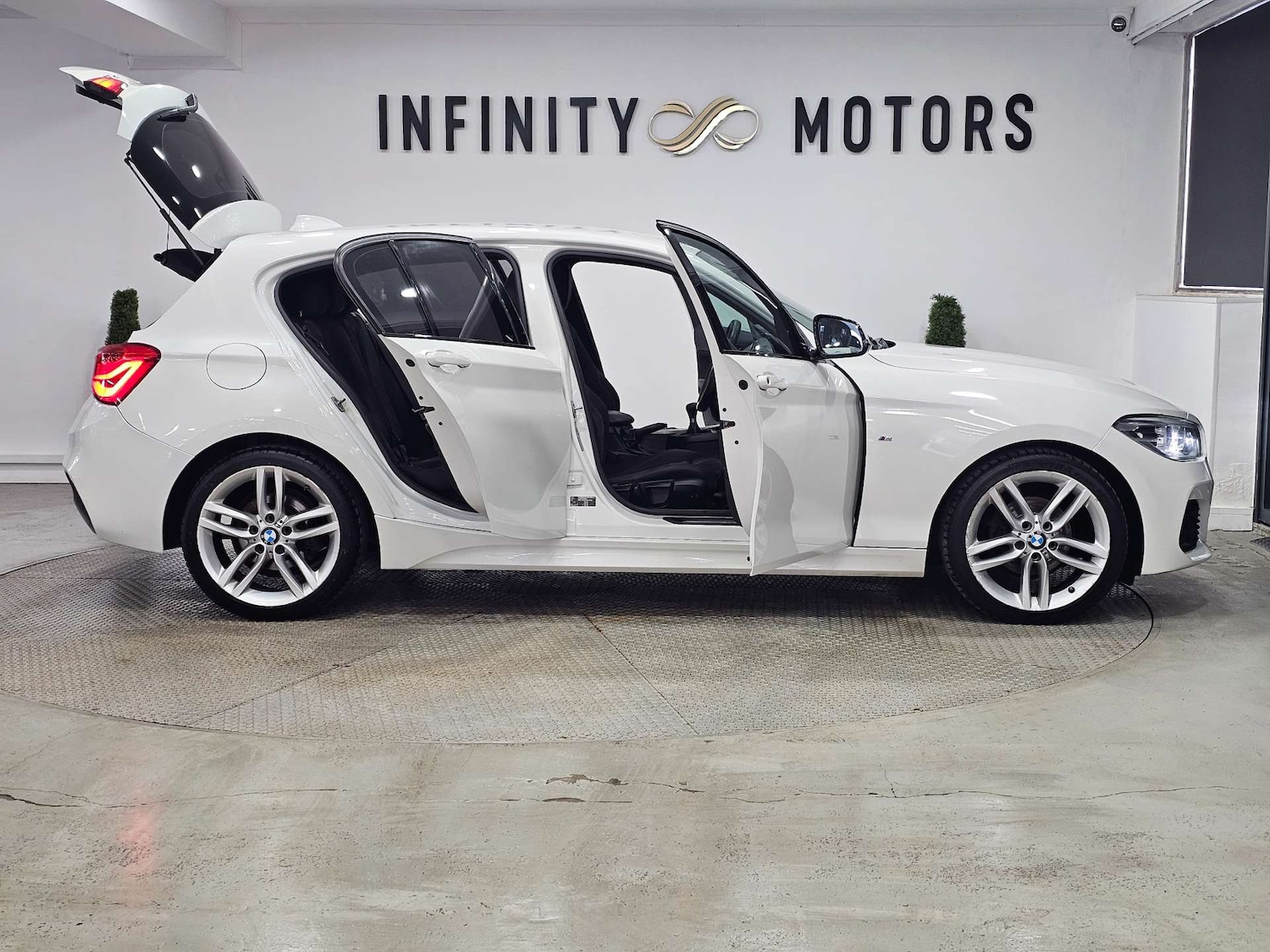 Used BMW 1 Series 2017 for sale - 77639602: Photo 40