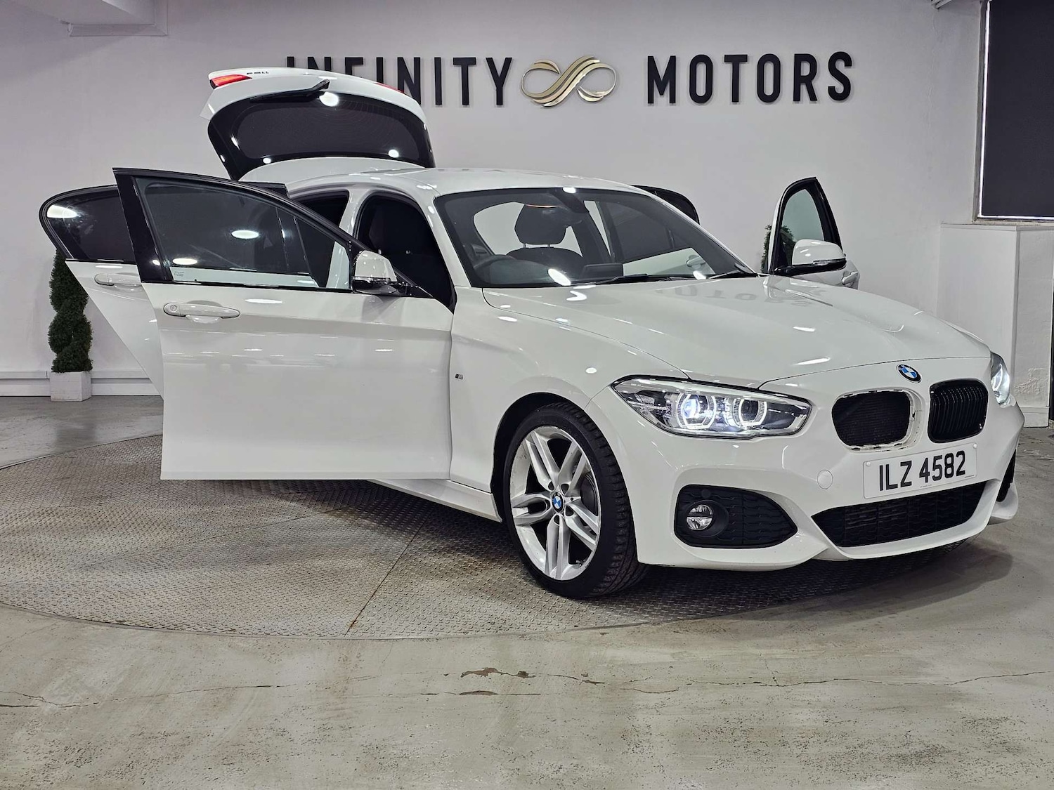 Used BMW 1 Series 2017 for sale - 77639602: Photo 41
