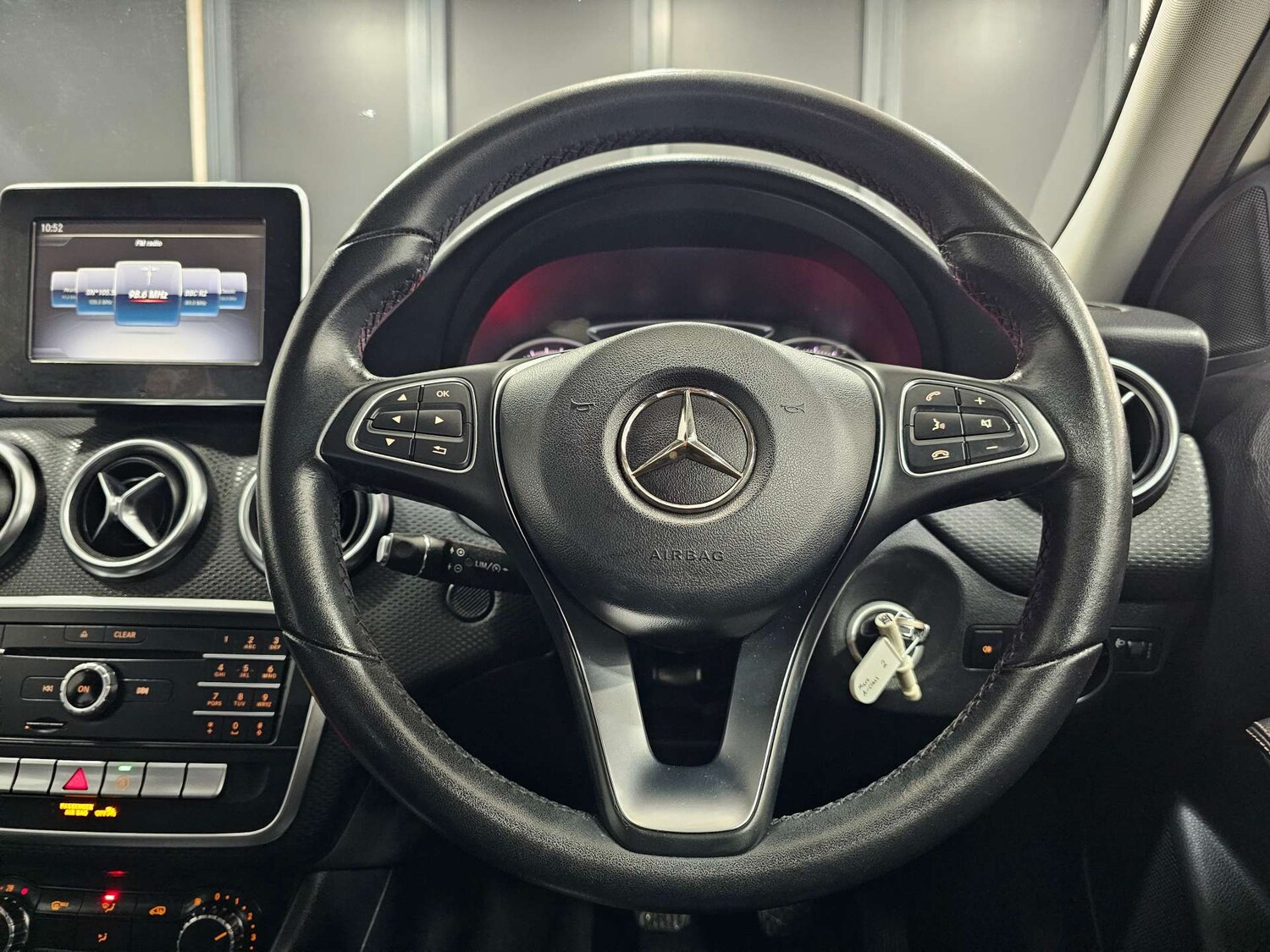 Used Mercedes-Benz A-Class 2018 for sale - 77745569: Photo 10