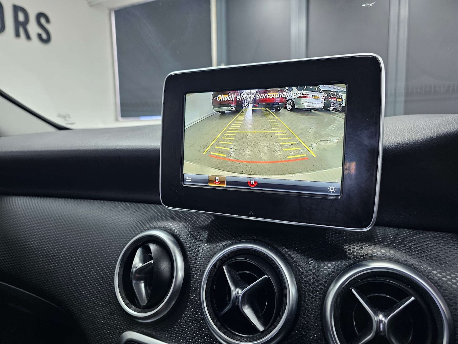 Used Mercedes-Benz A-Class 2018 for sale - 77745569: Photo 2