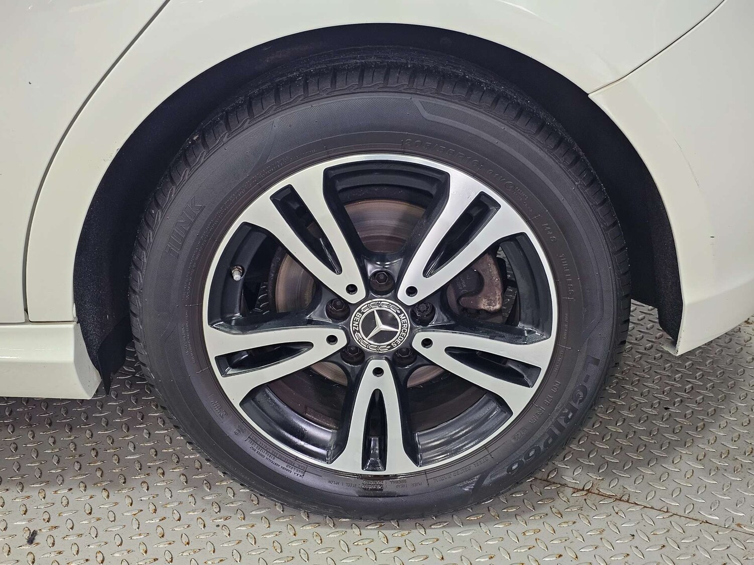 Used Mercedes-Benz A-Class 2018 for sale - 77745569: Photo 29