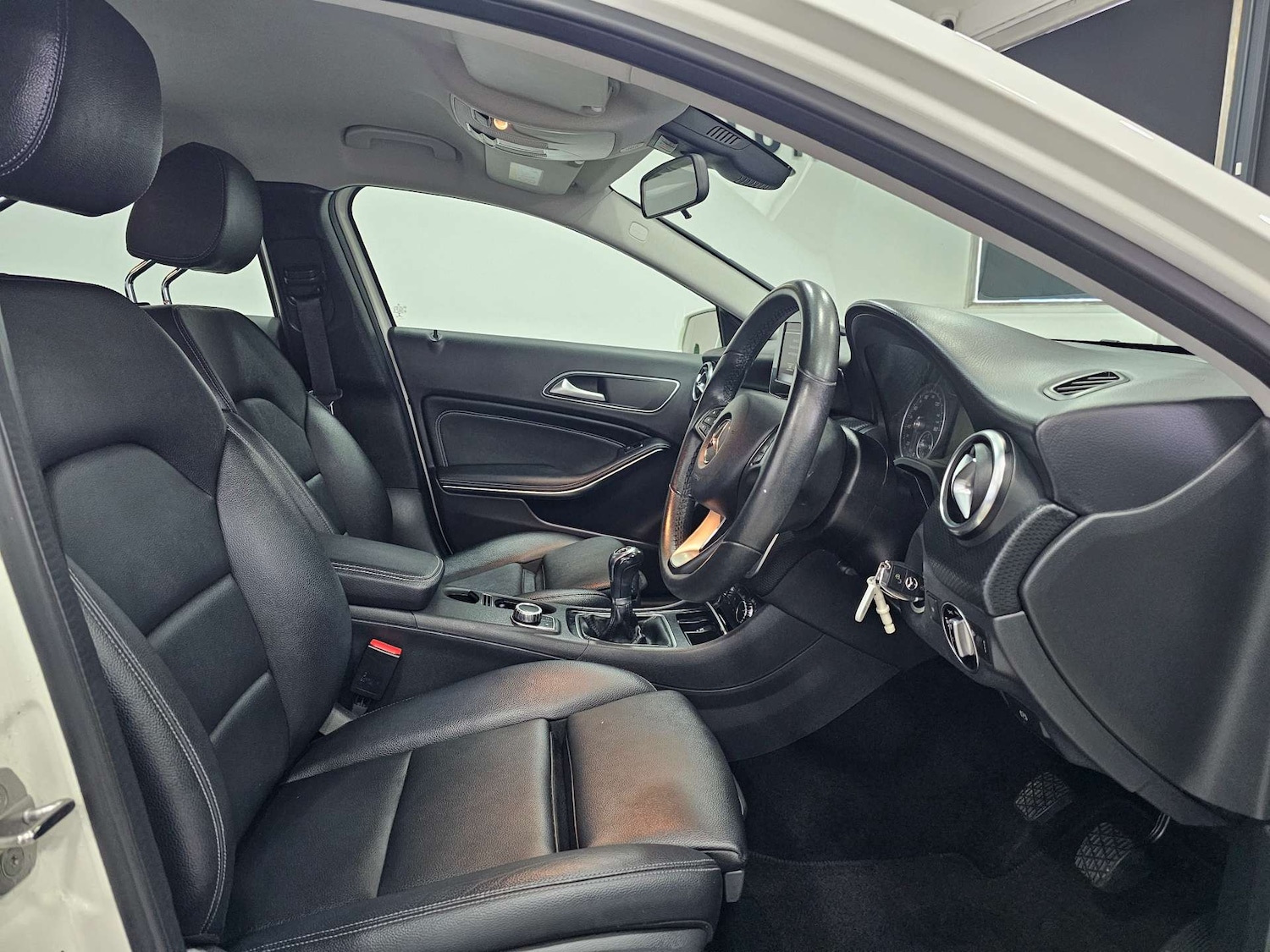 Used Mercedes-Benz A-Class 2018 for sale - 77745569: Photo 5