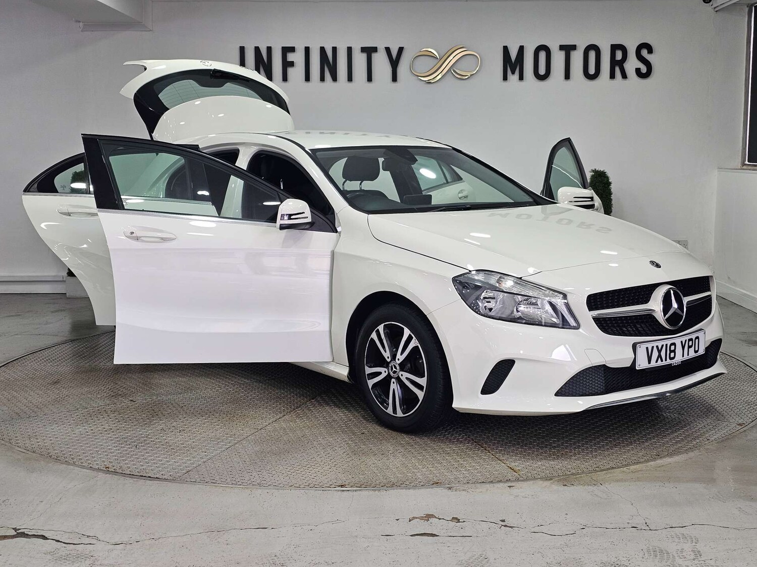 Used Mercedes-Benz A-Class 2018 for sale - 77745569: Photo 61