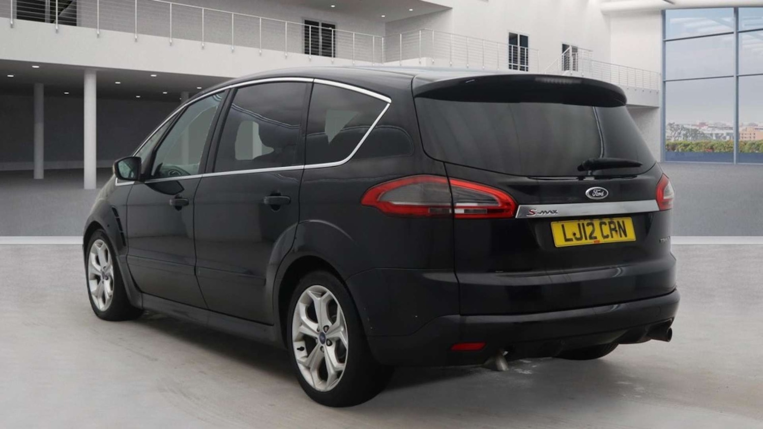 Used Ford S-Max 2012 for sale - 77541306: Photo 4