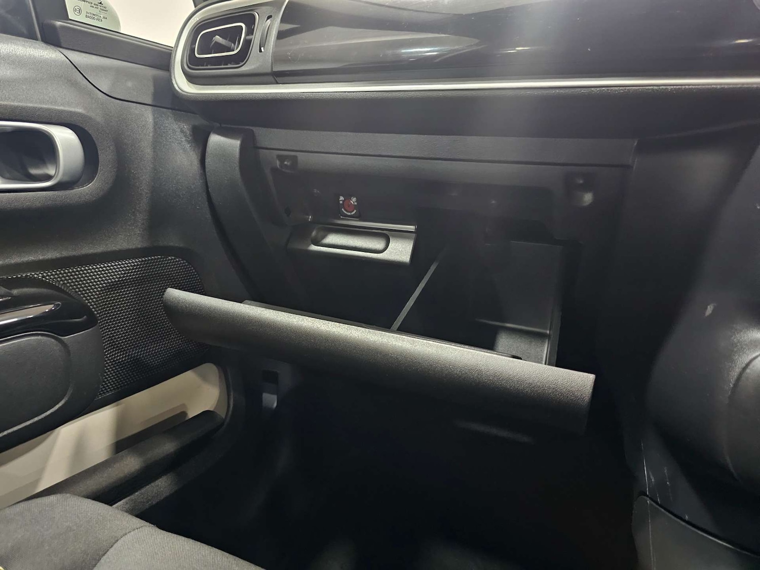 Used Citroen C3 2017 for sale - 77022332: Photo 69