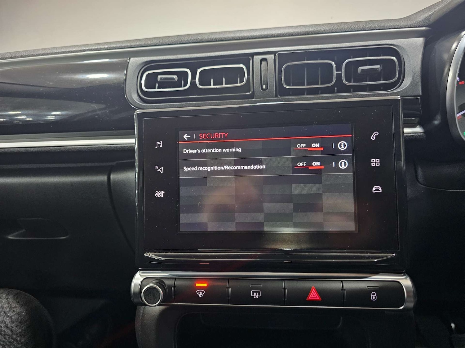 Used Citroen C3 2017 for sale - 77022332: Photo 91