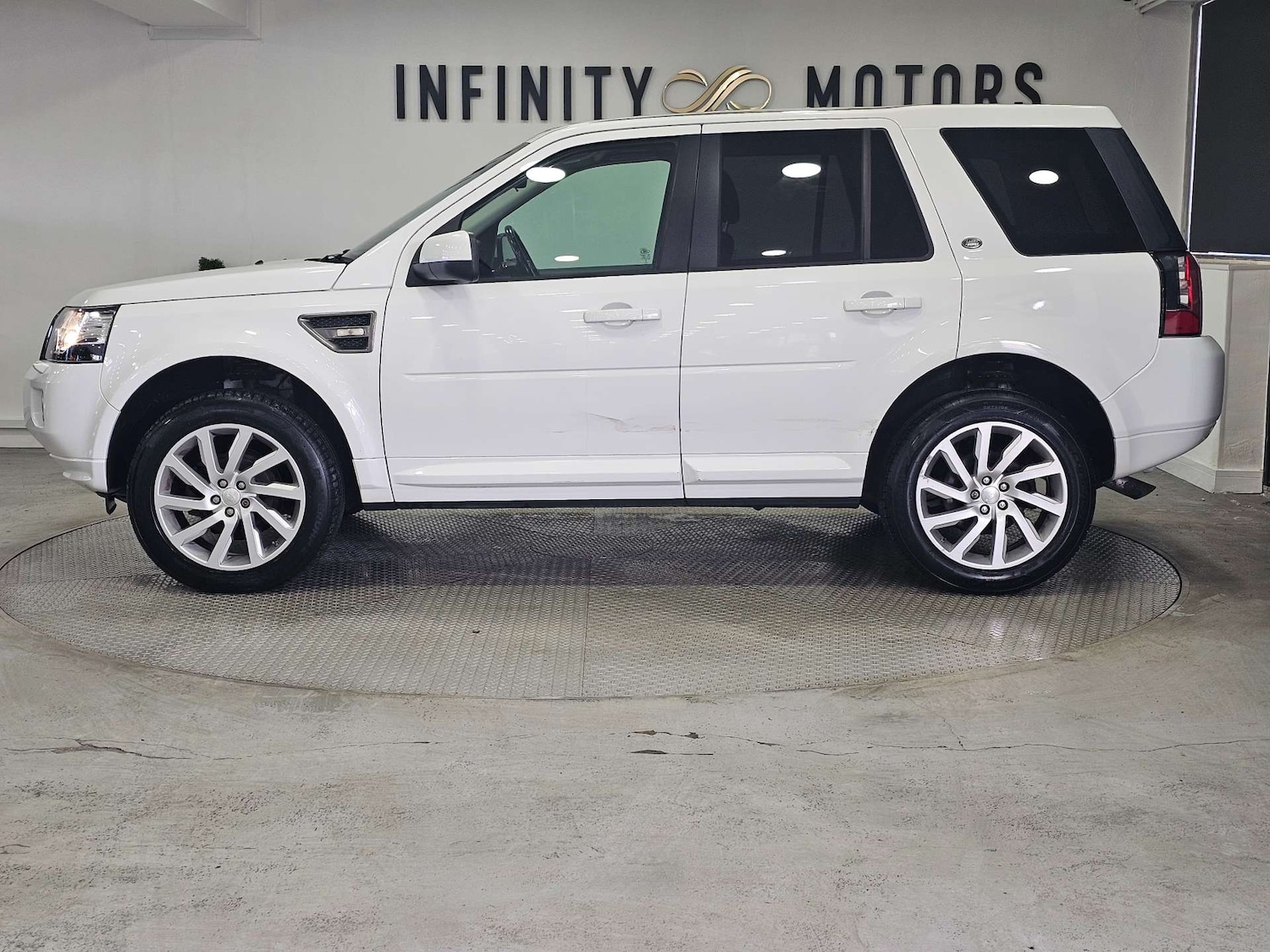 Used Land Rover Freelander 2014 for sale - 76972373: Photo 20