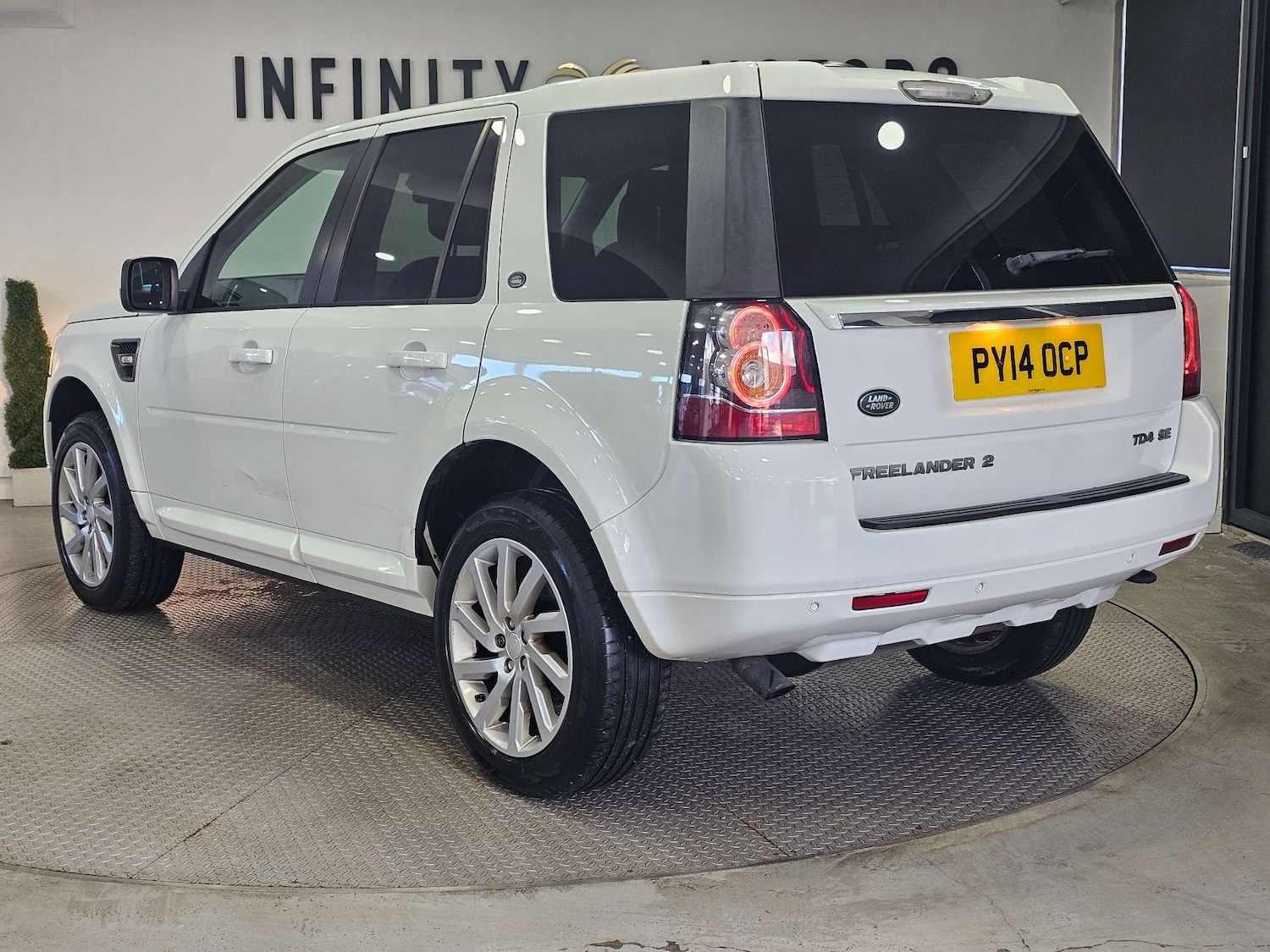 Used Land Rover Freelander 2014 for sale - 76972373: Photo 25