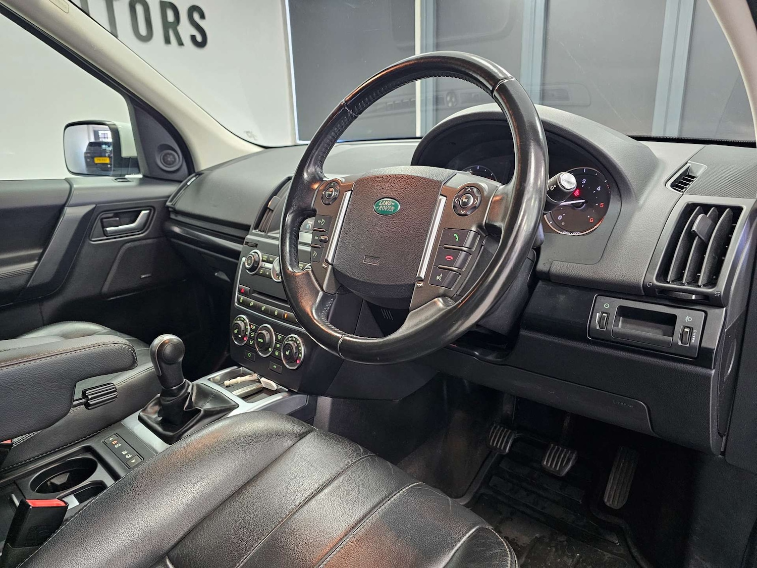 Used Land Rover Freelander 2014 for sale - 76972373: Photo 5