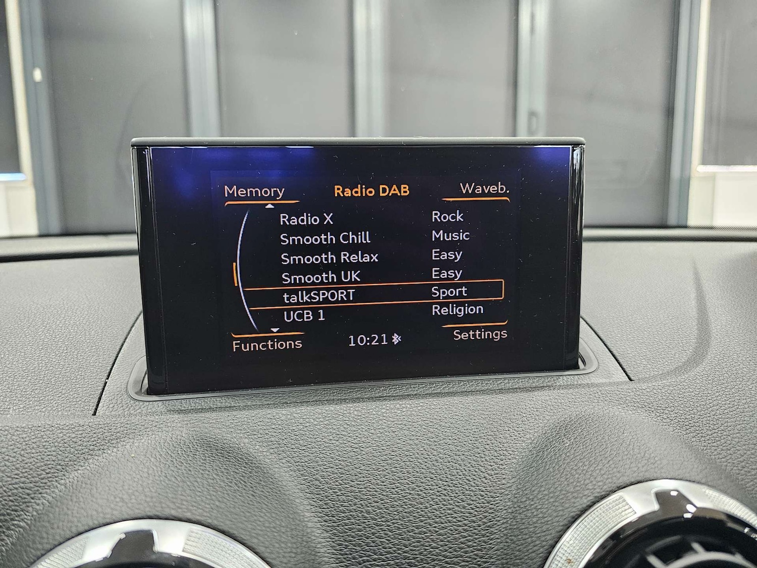 Used Audi A3 2014 for sale - 76972459: Photo 15