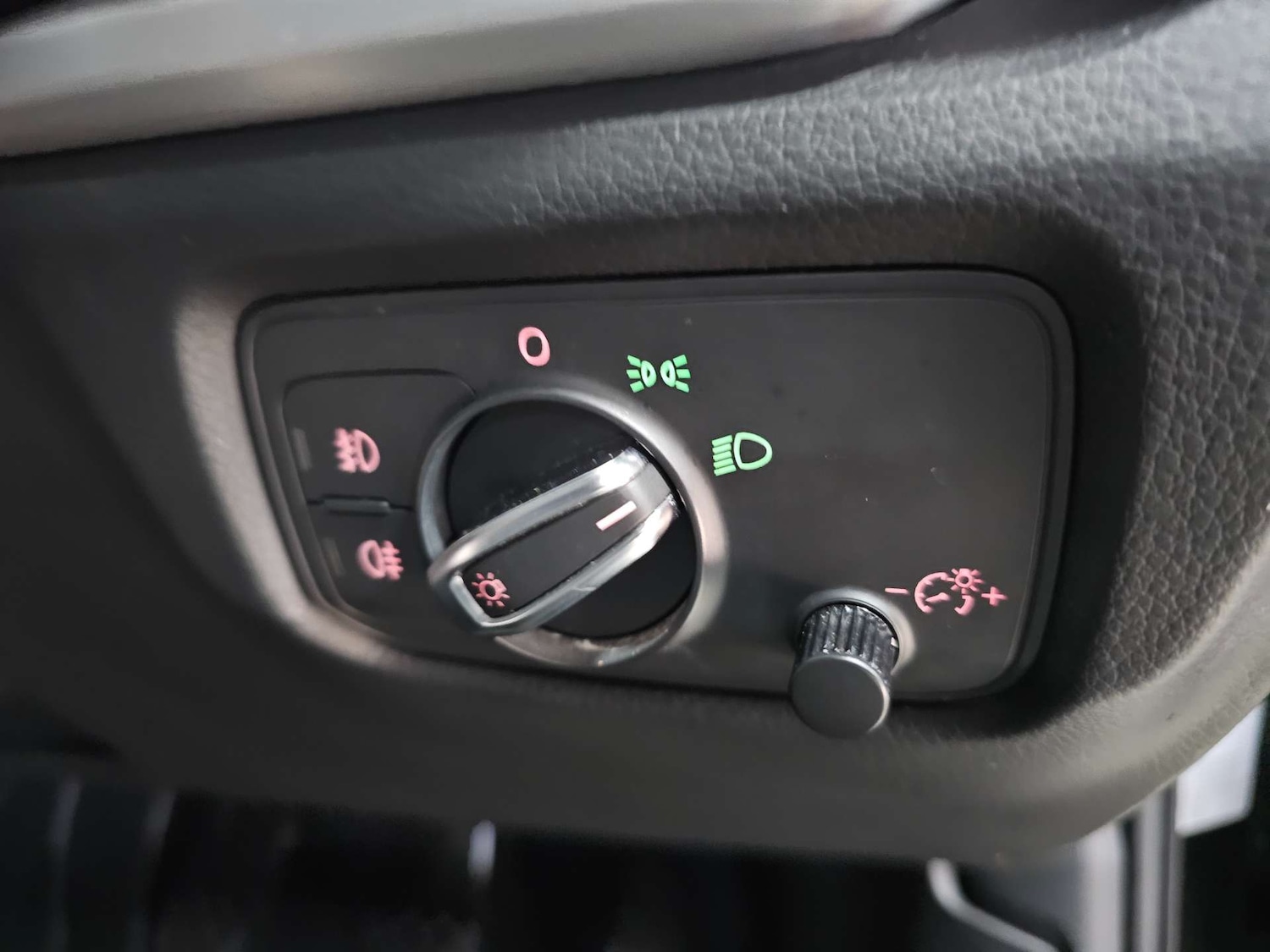 Used Audi A3 2014 for sale - 76972459: Photo 30