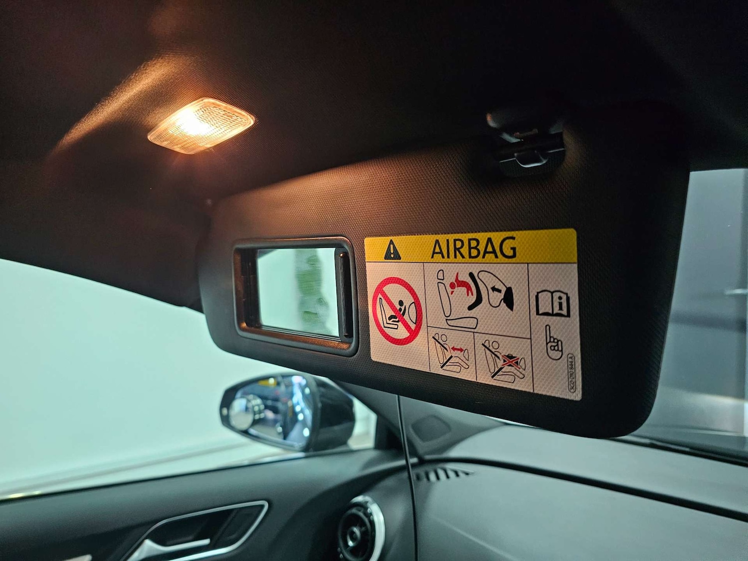 Used Audi A3 2014 for sale - 76972459: Photo 44