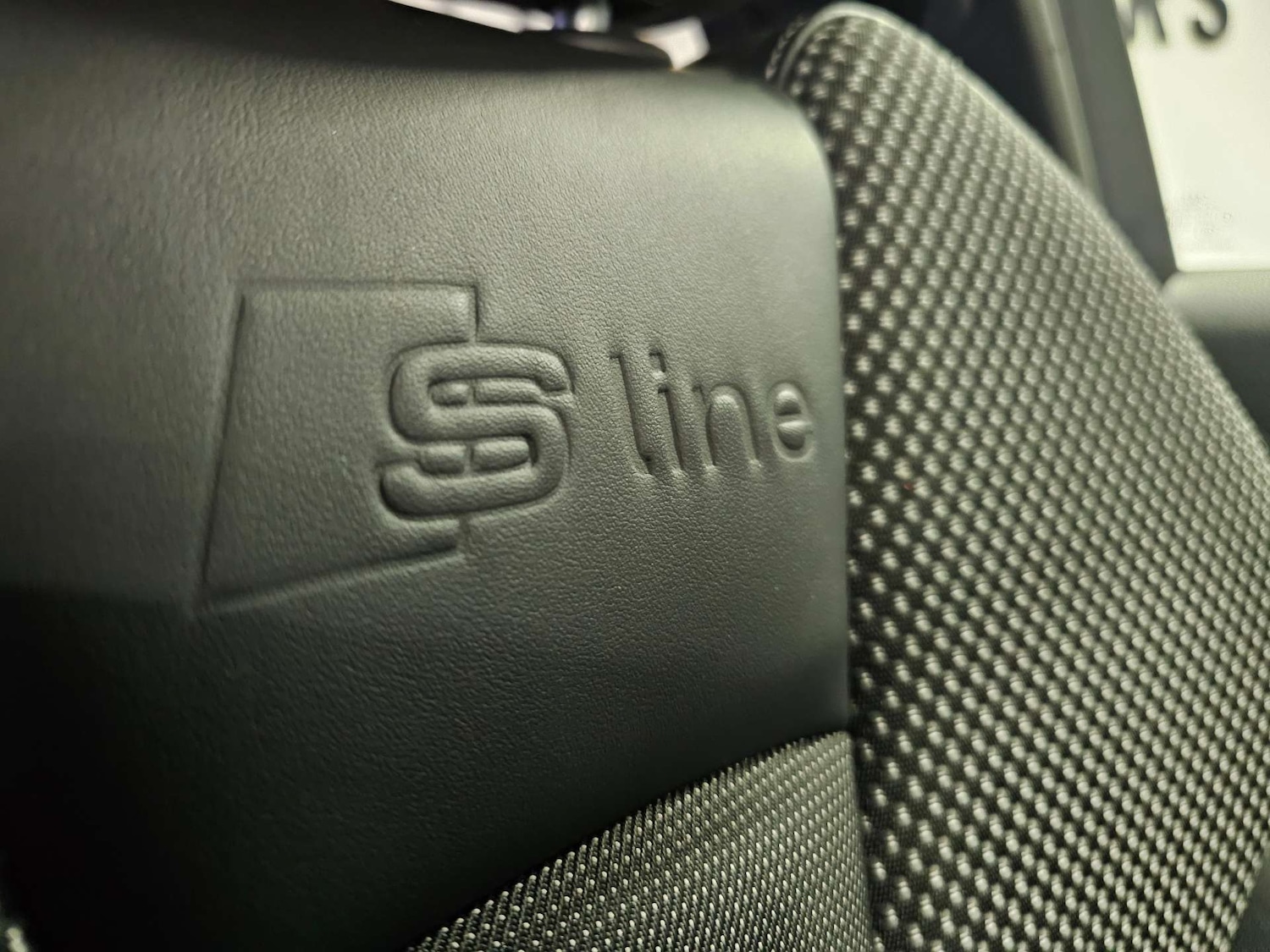 Used Audi A3 2014 for sale - 76972459: Photo 72