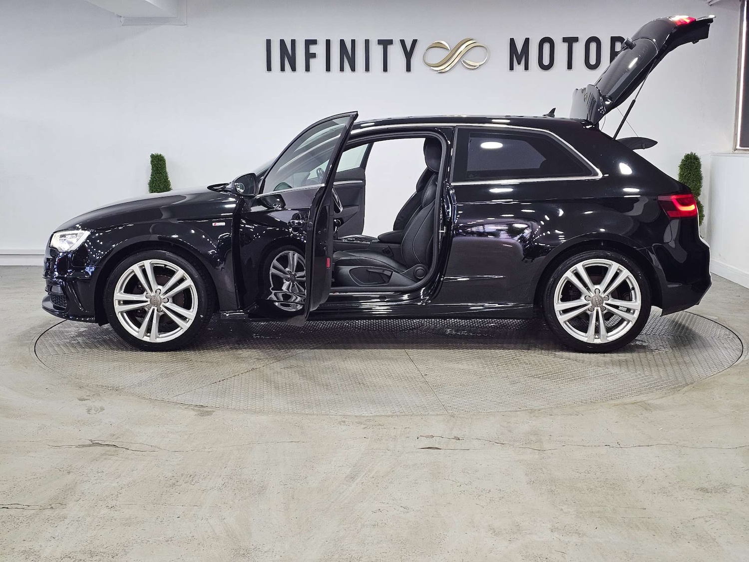 Used Audi A3 2014 for sale - 76972459: Photo 84